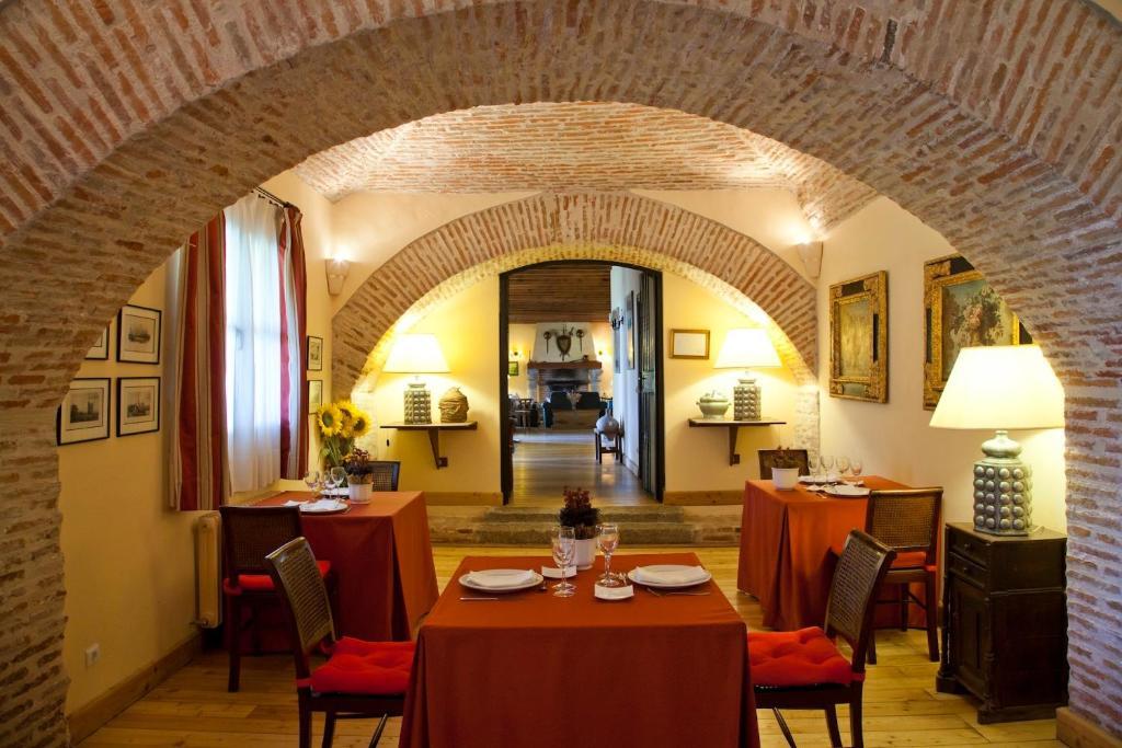 Posada Real Del Pinar Pozal de Gallinas 외부 사진